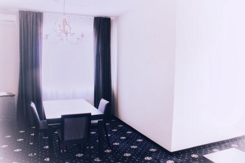 Hotel Felicia Рига Екстер'єр фото